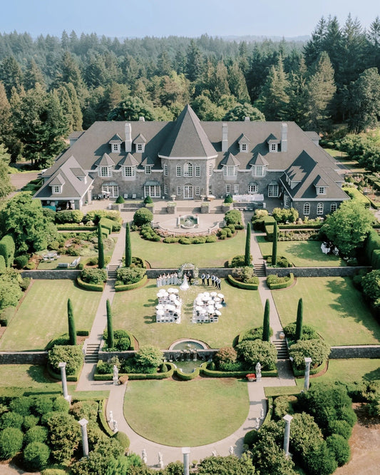 🌿 An Invitation to Taylor Swift: Why Oregon is the Perfect Place for a Mindful, Celebrity-Worthy Wedding