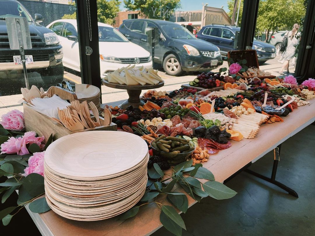 Why More Caterers Are Going Green: The Rise of Compostable Tableware at Events